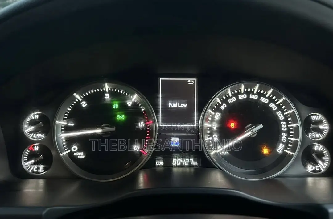 Toyota Land Cruiser 2022 Black
