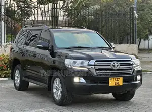 Toyota Land Cruiser 2022 Black