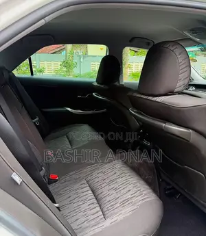 Toyota Crown 2010 Pearl