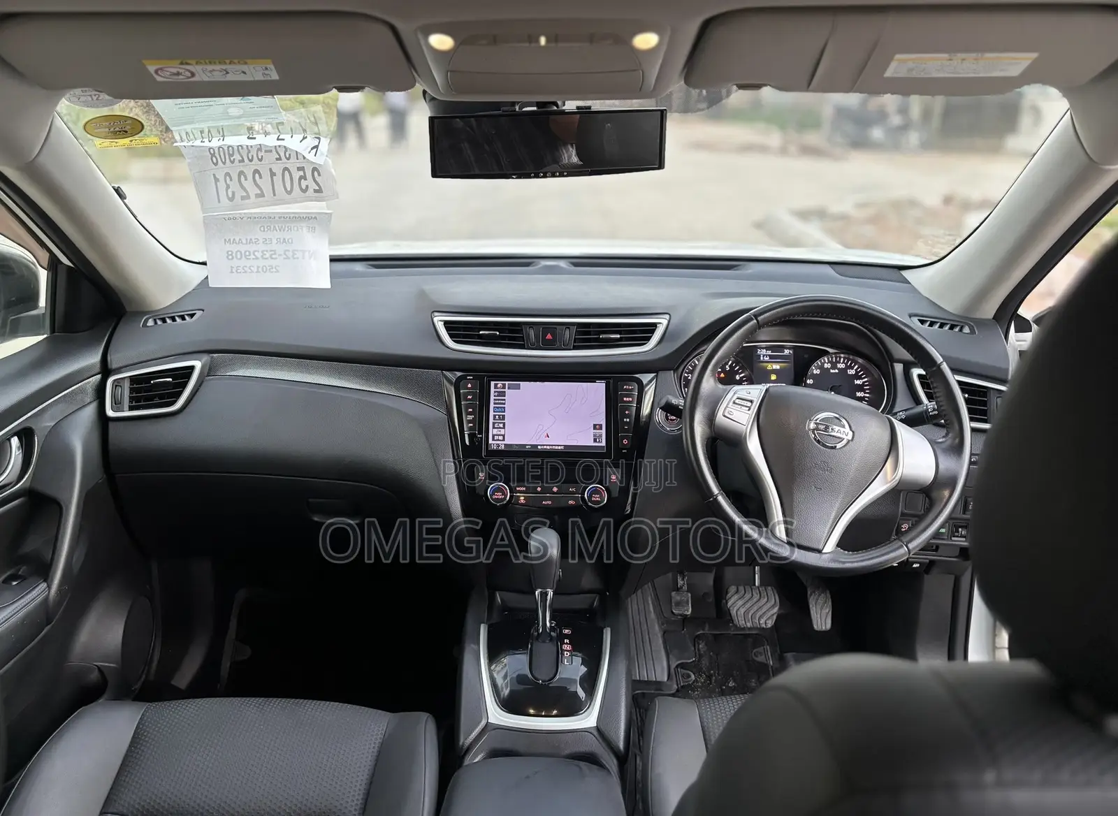 Nissan X-Trail 2.0 Petrol FWD 2015 Pearl
