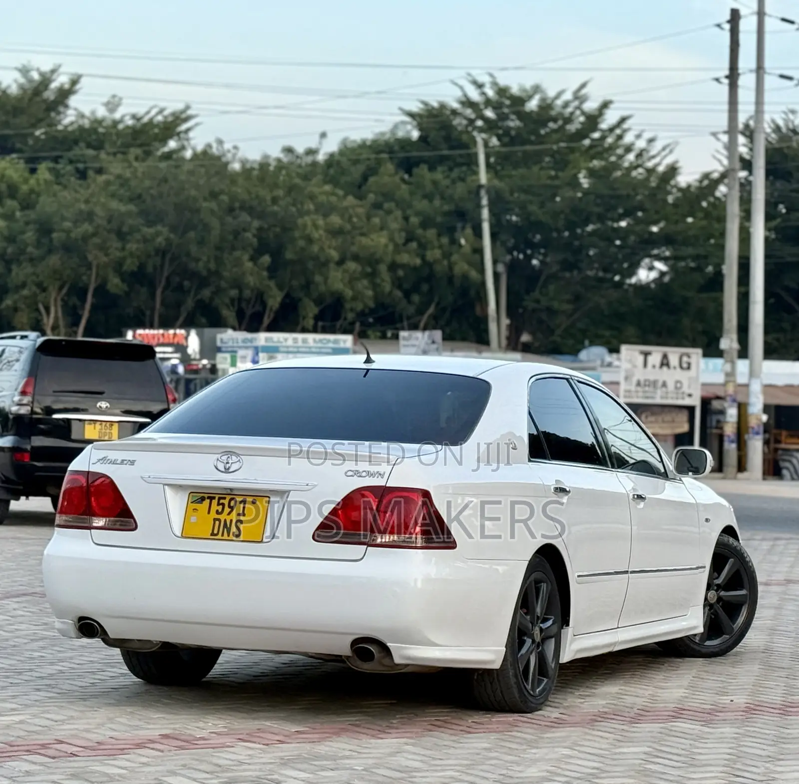 Toyota Crown 2006 White