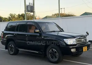 Toyota Land Cruiser 2000 Black