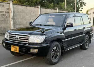Toyota Land Cruiser 2000 Black