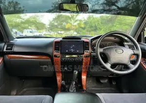 Toyota Land Cruiser Prado 2006 Black