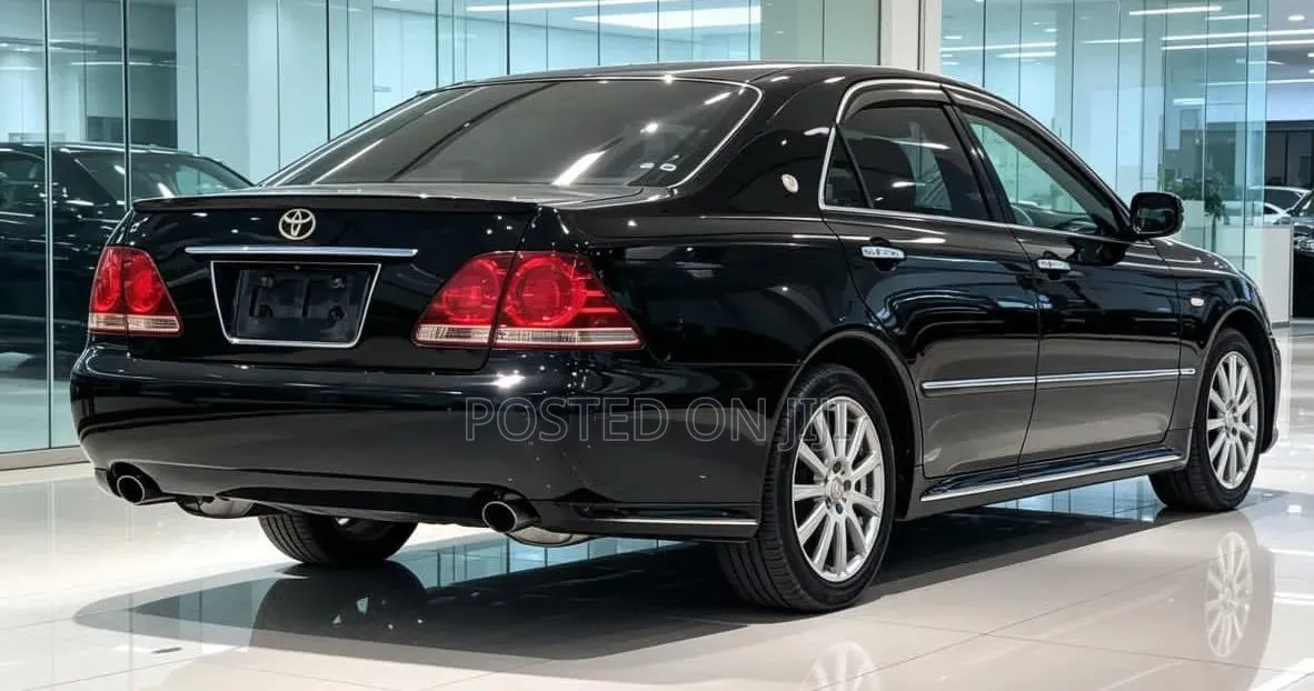 Toyota Crown 2006 Black