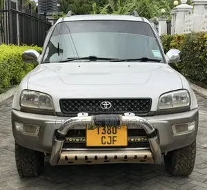 Toyota RAV4 Automatic 2003 Silver