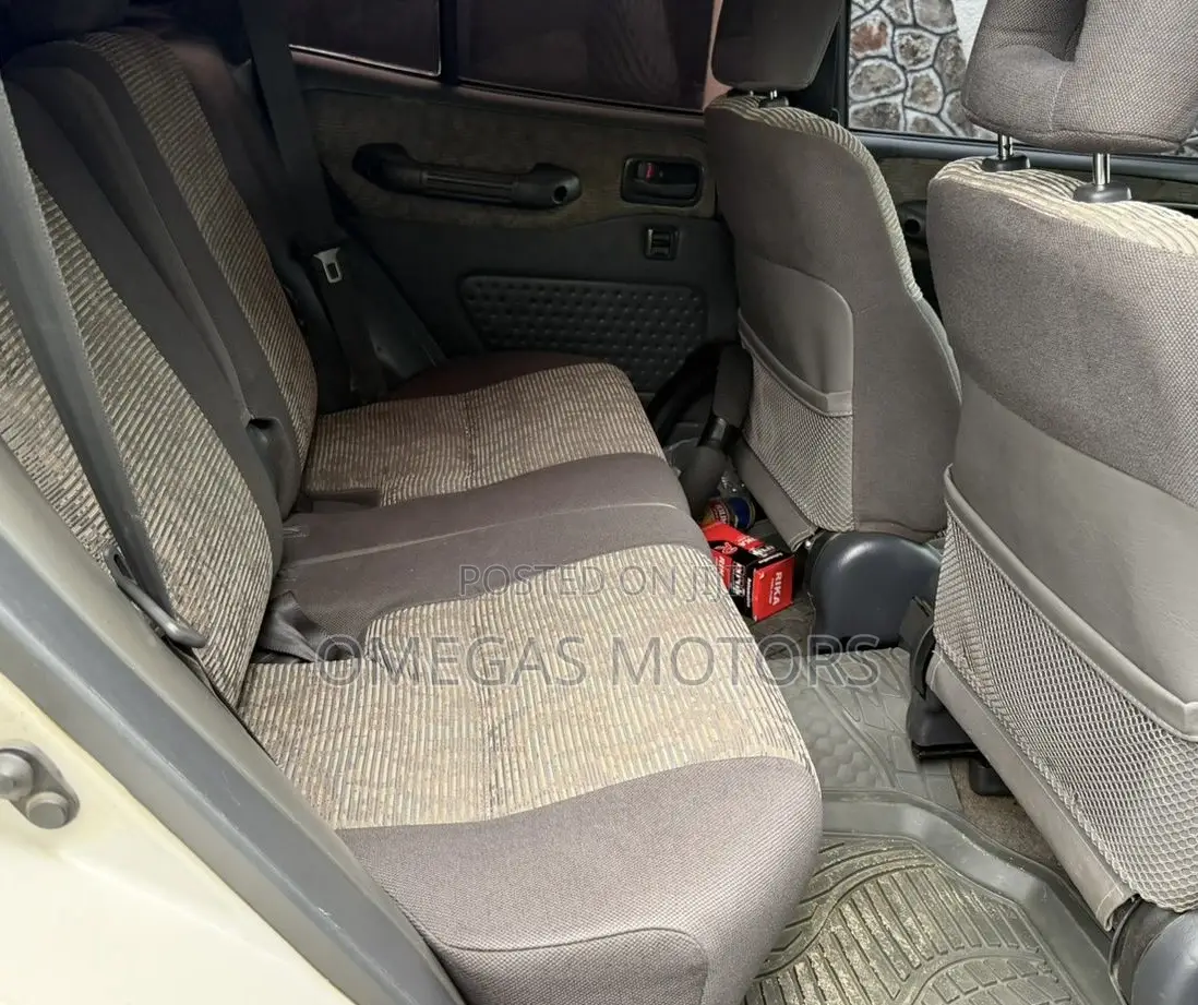 Toyota RAV4 Automatic 2003 Silver