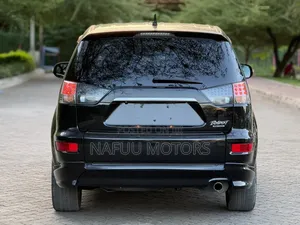 Mitsubishi Outlander 2011 Black