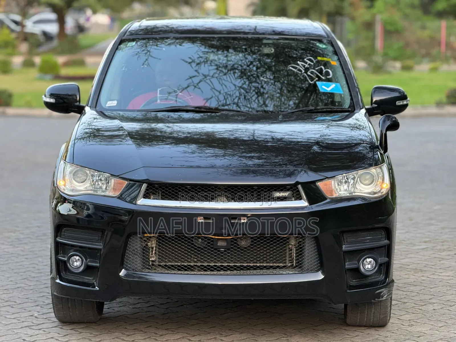 Mitsubishi Outlander 2011 Black