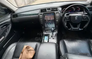 Toyota Crown 2006 Black