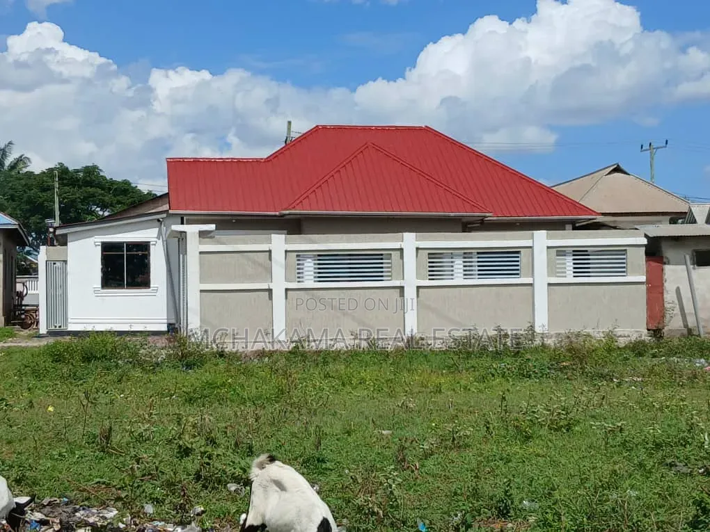 4bdrm House in Mchakama Real Estate, Ukonga for sale
