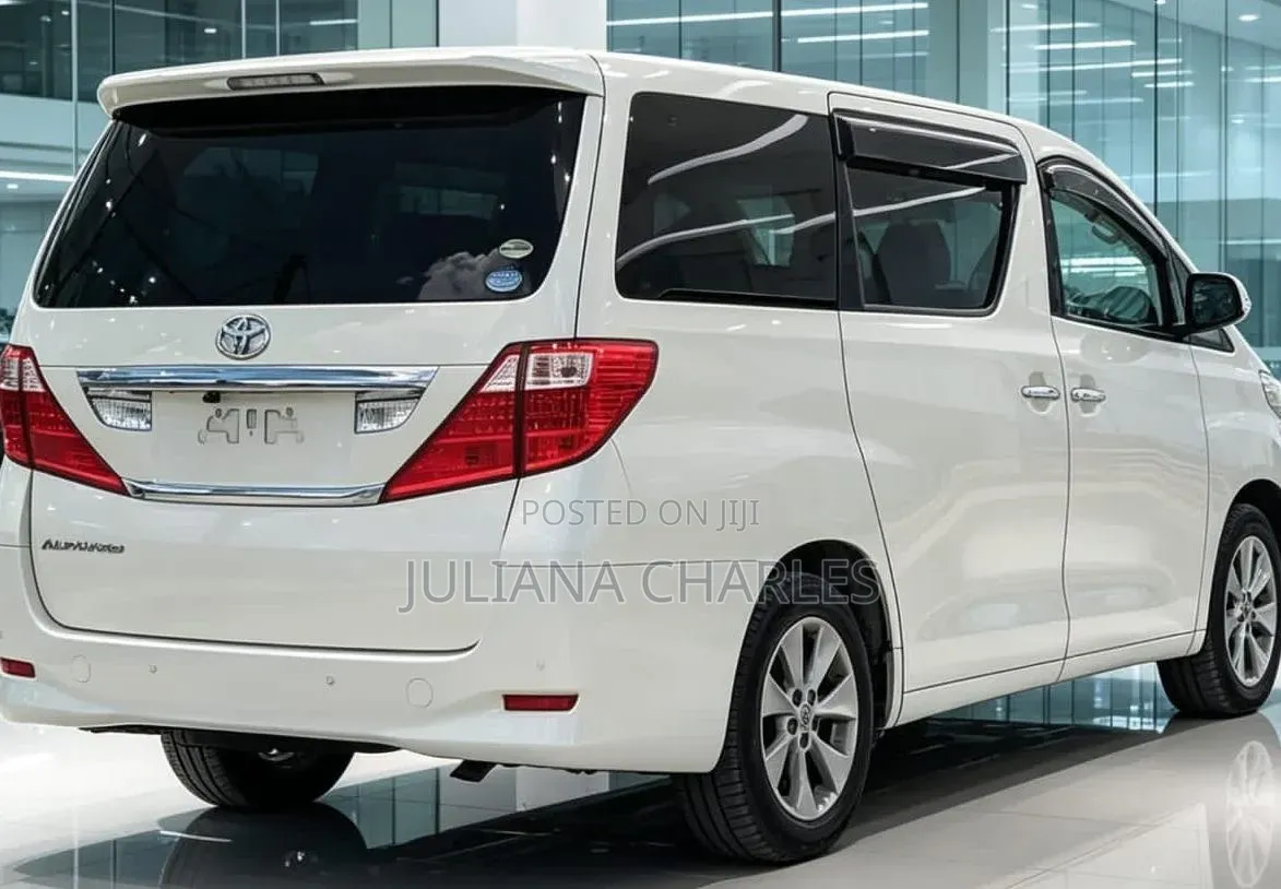 Toyota Alphard 2005 White