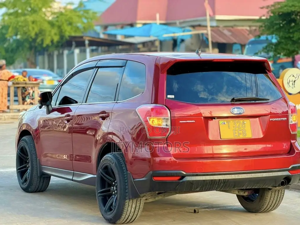 Subaru Forester 2014 Red