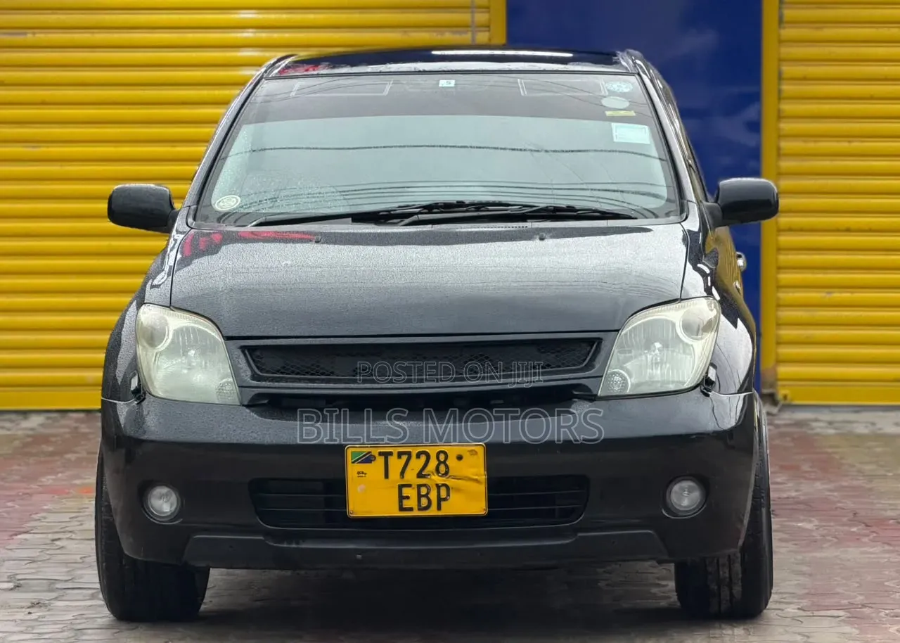 Toyota IST 2004 Black