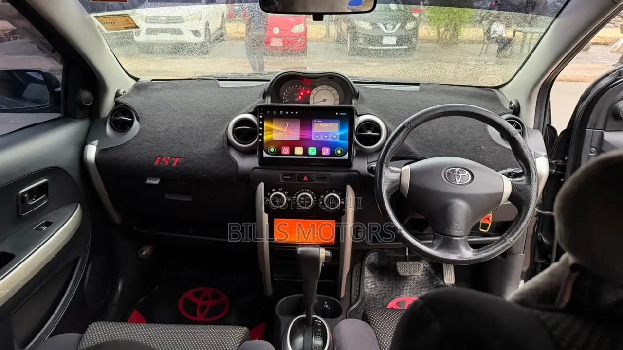 Toyota IST 2004 Black