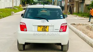 Toyota IST 2005 White