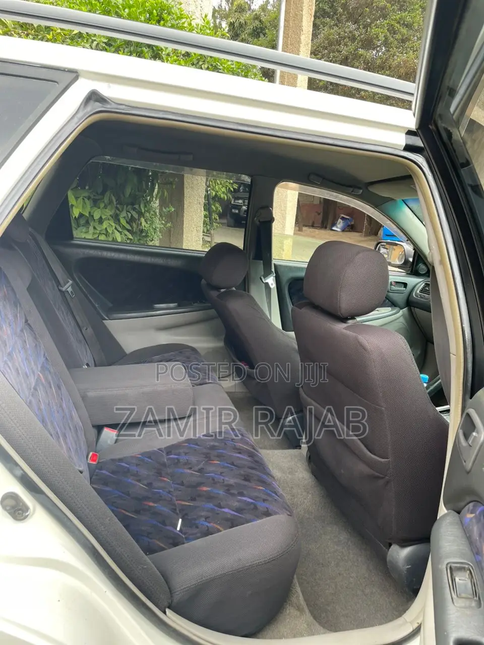 Toyota Caldina 1998 Pearl