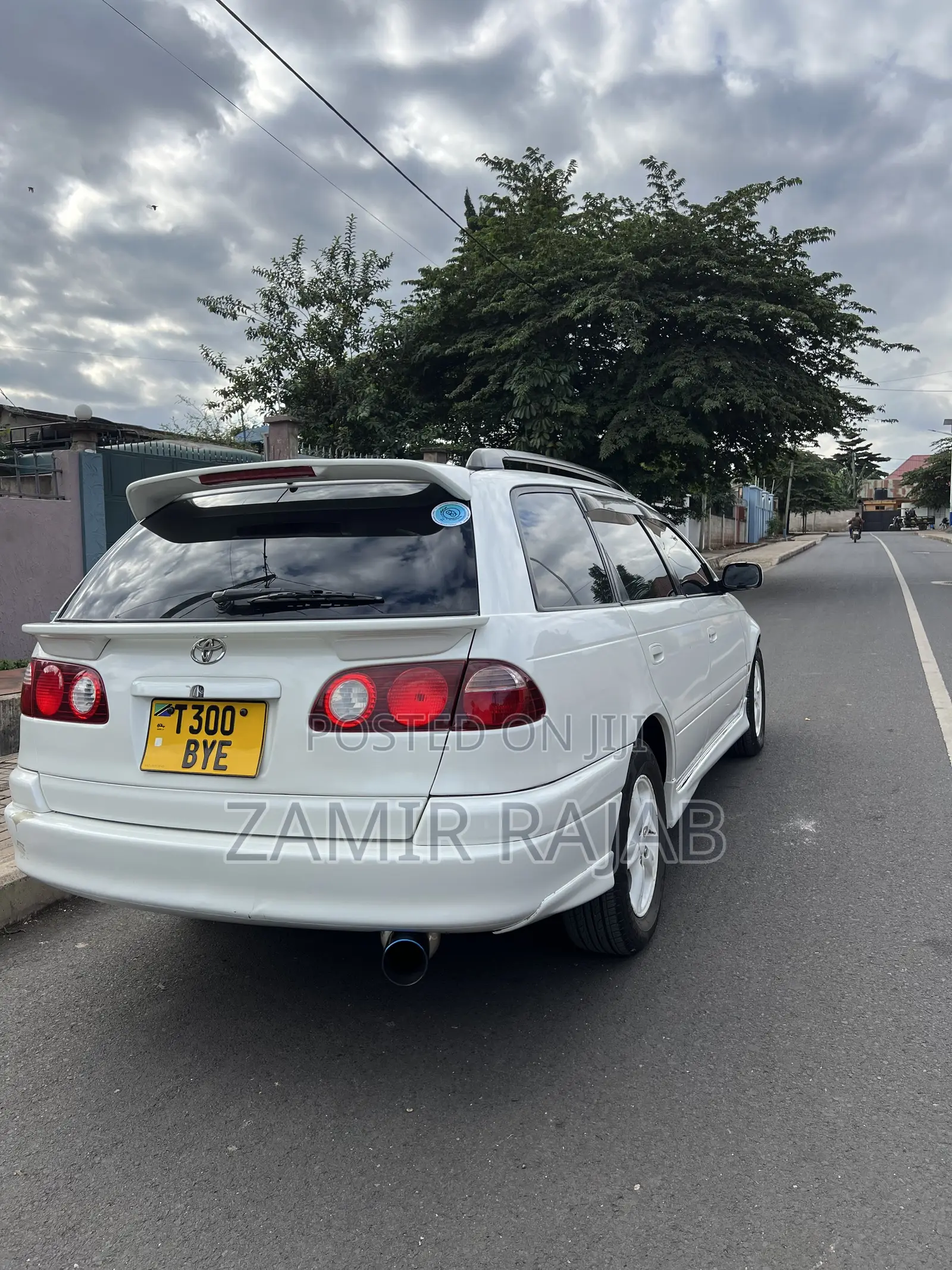 Toyota Caldina 1998 Pearl