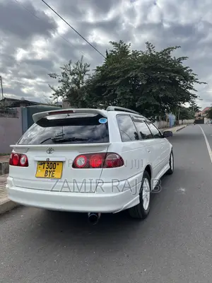 Toyota Caldina 1998 Pearl