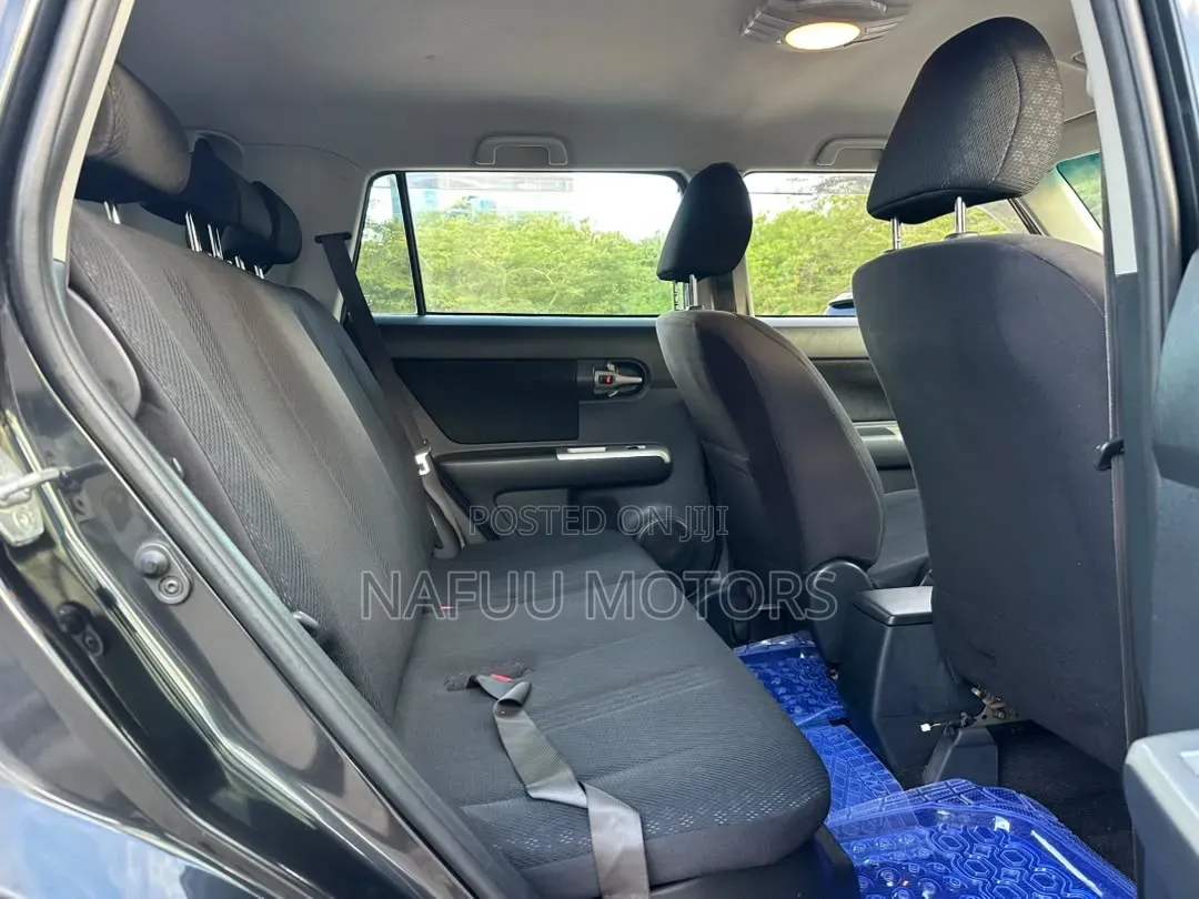 Toyota Corolla Rumion 2009 Black