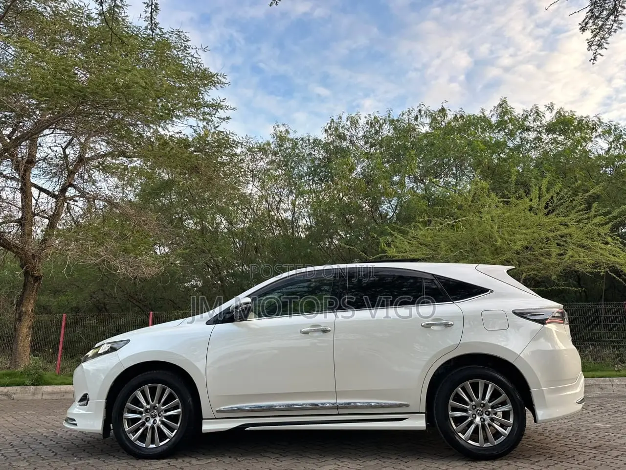 Toyota Harrier 2016 White
