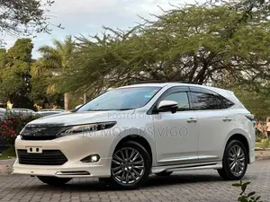 Toyota Harrier 2016 White