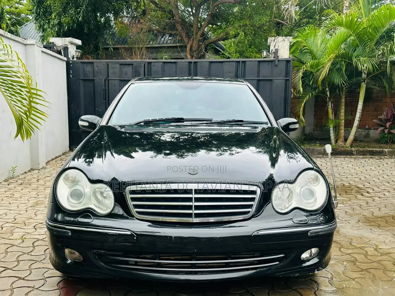 Mercedes-Benz C-Class 2007 Black