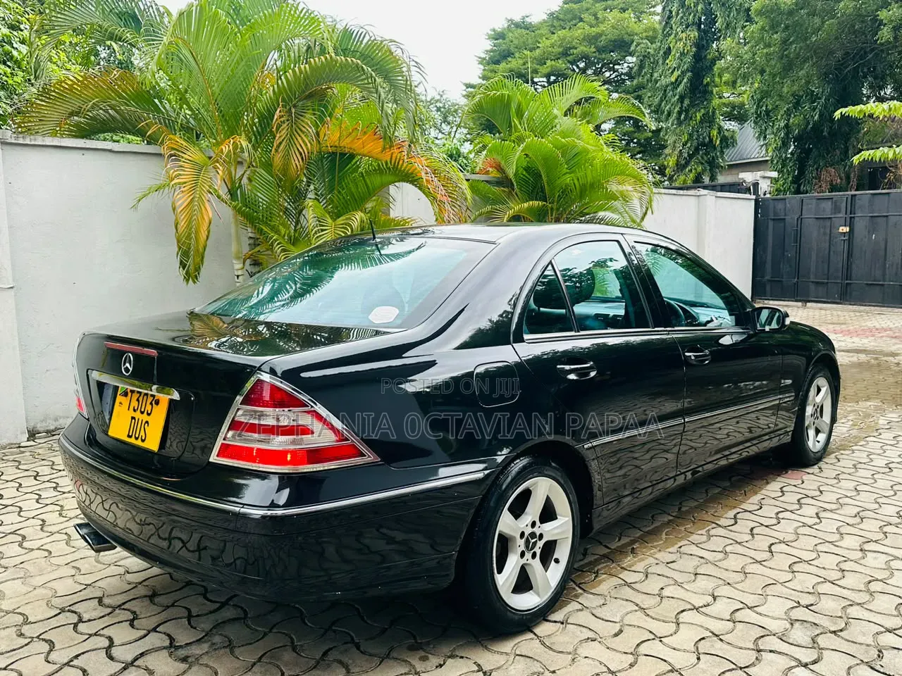 Mercedes-Benz C-Class 2007 Black