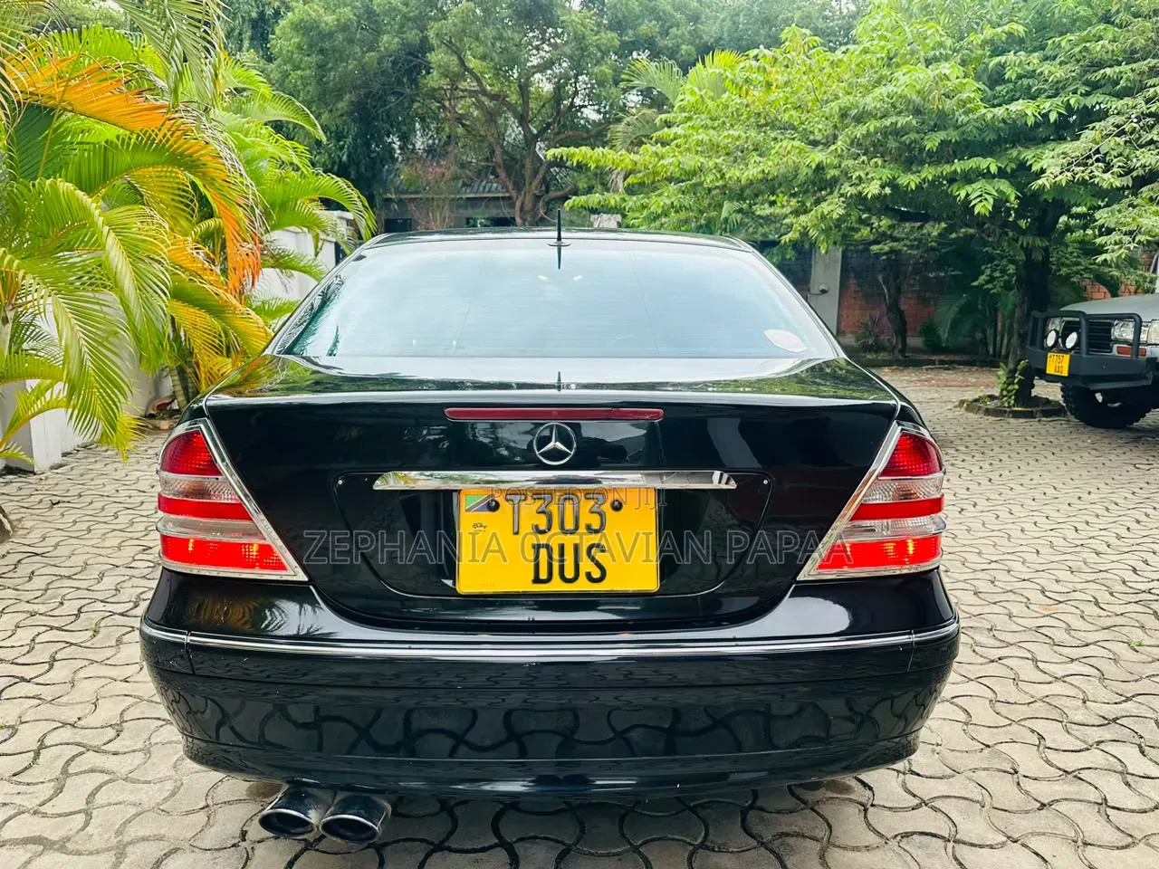 Mercedes-Benz C-Class 2007 Black