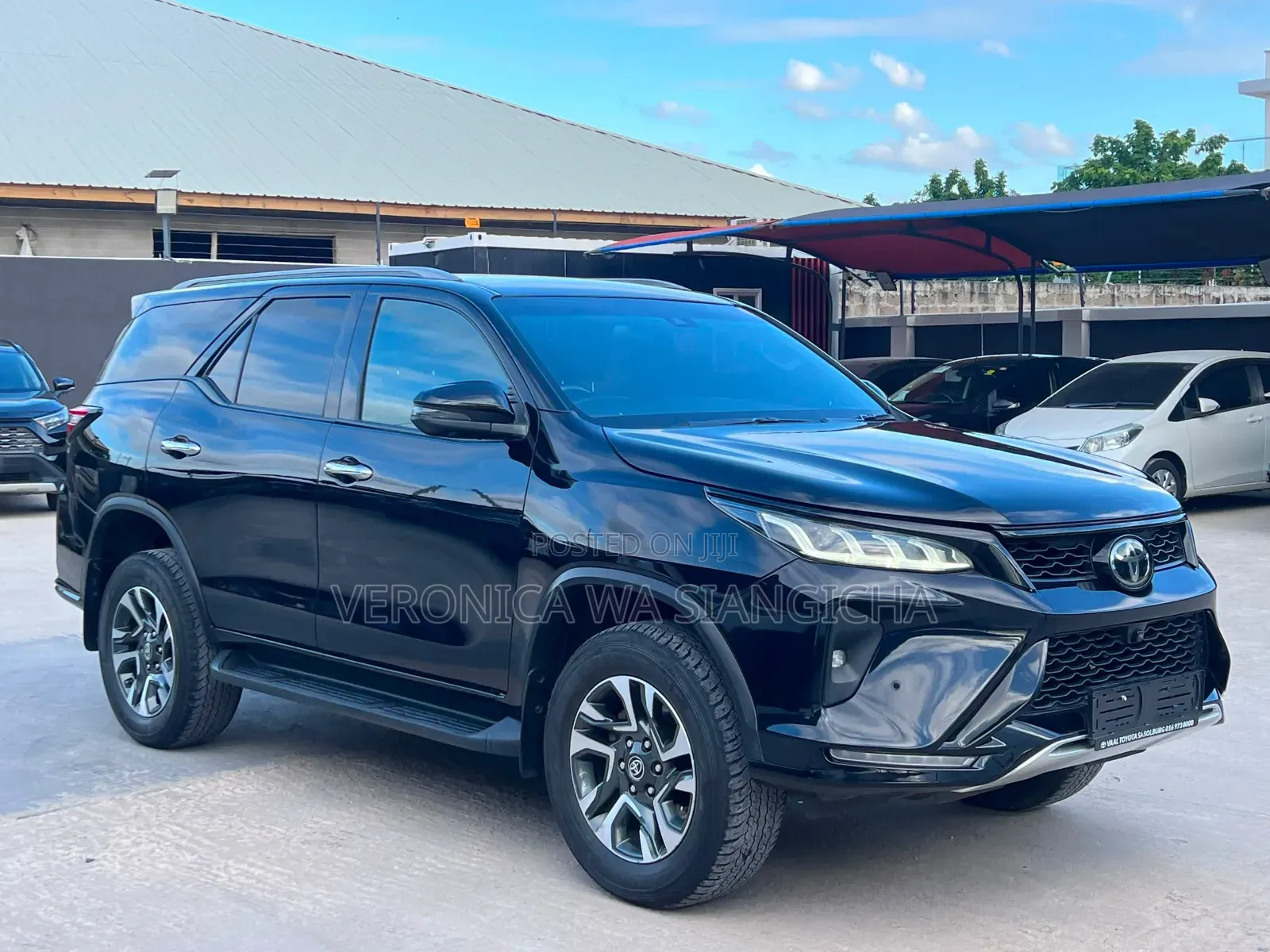 Toyota Fortuner 2023 Black