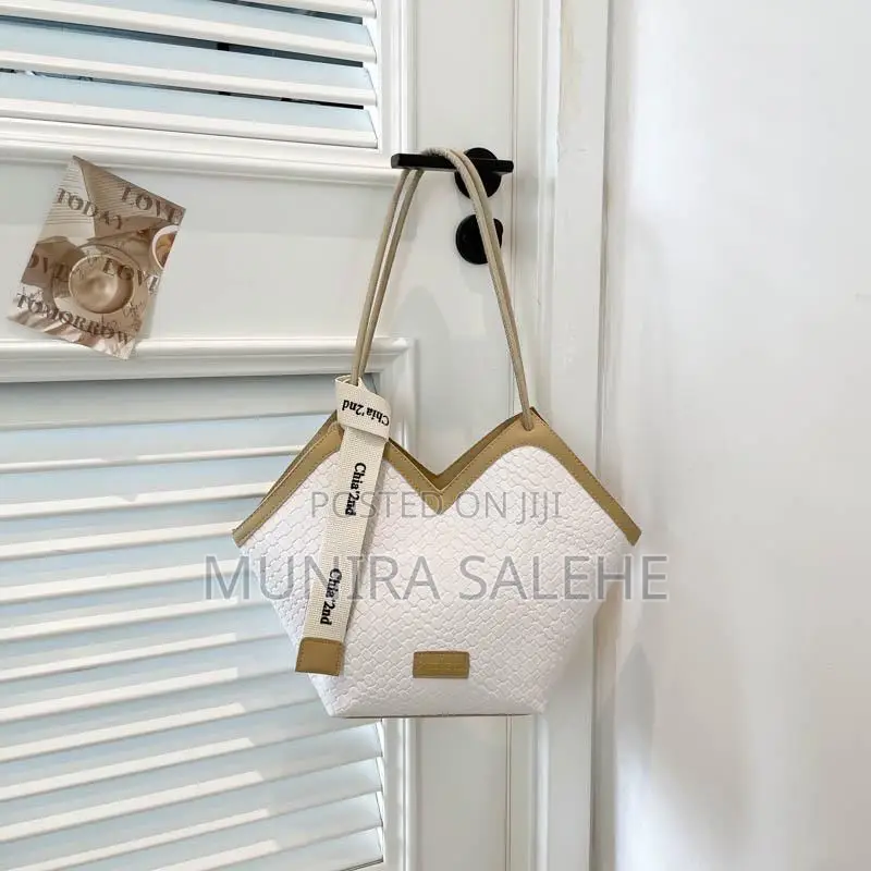 Stylish Tote Bags for Women | Affordable Fashion Bag