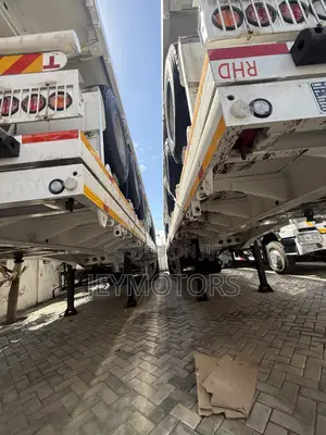 Howo Trailer