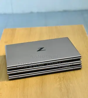 Laptop HP ZBook Firefly G8 16GB Intel Core i7 SSD 512GB