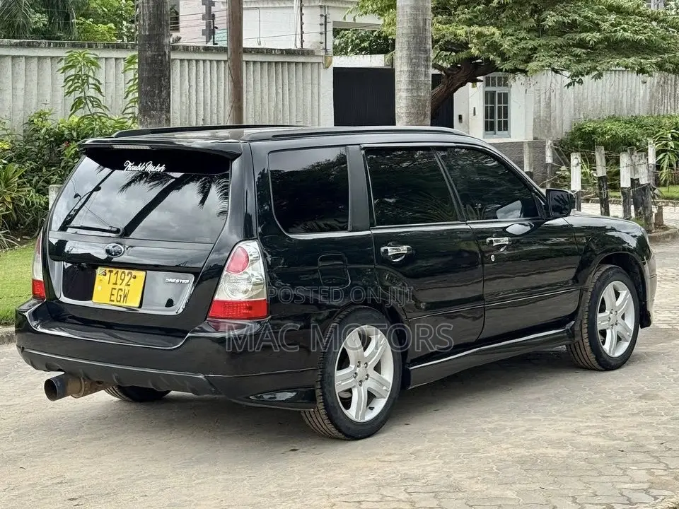 Subaru Forester 2005 Black