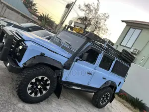 Land Rover Defender 1997 Blue