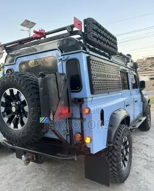 Land Rover Defender 1997 Blue