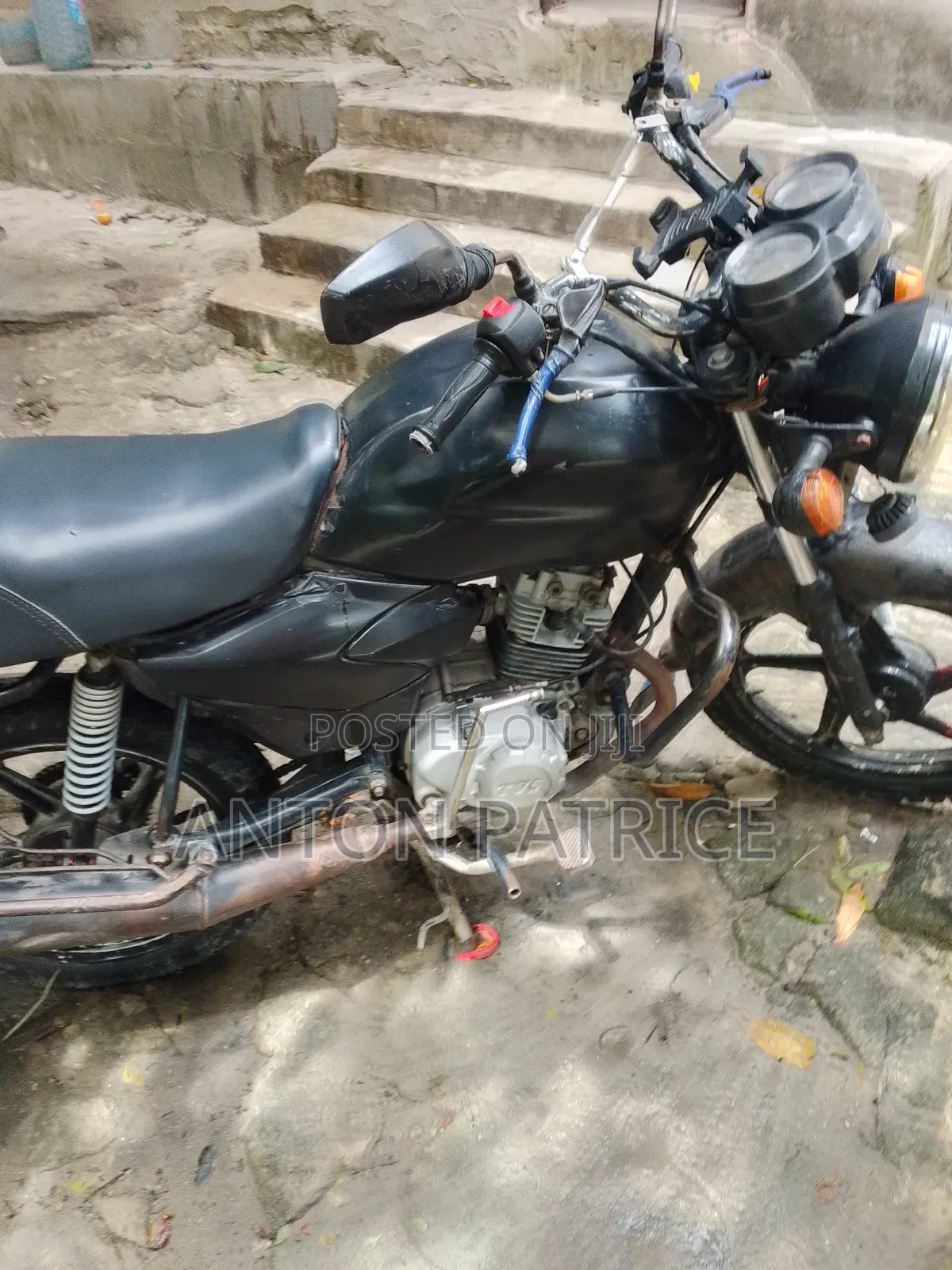 TVS HLX 125 2017 Black