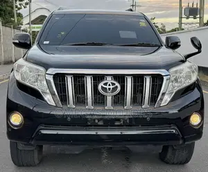 Toyota Land Cruiser Prado 2015 Black