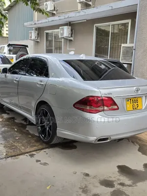 Toyota Crown 2008 Silver