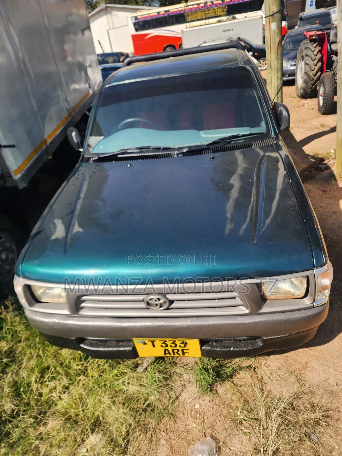 Toyota Hilux 1999 Green
