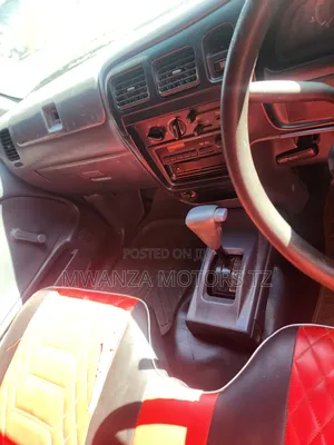 Toyota Hilux 1999 Green