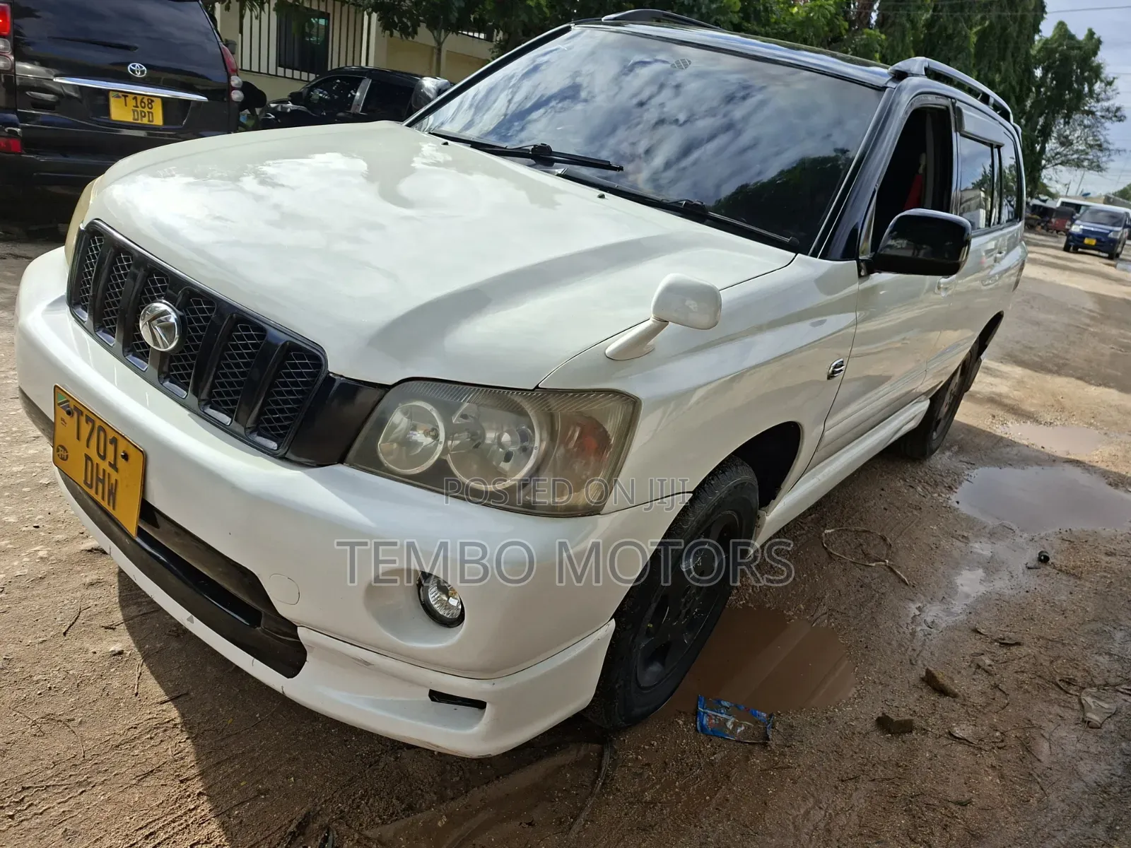 Toyota Kluger 2005 White