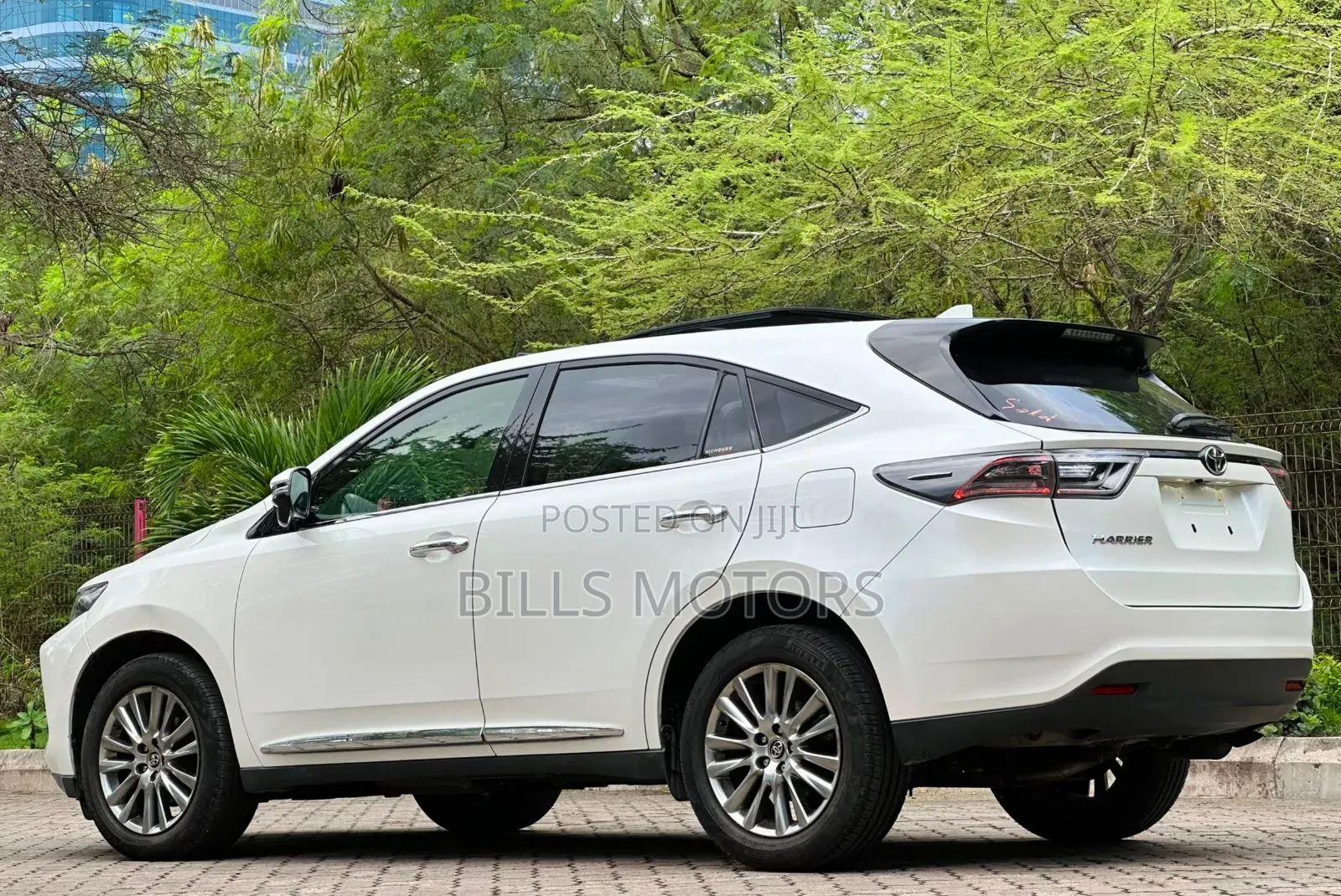 Toyota Harrier 2014 White