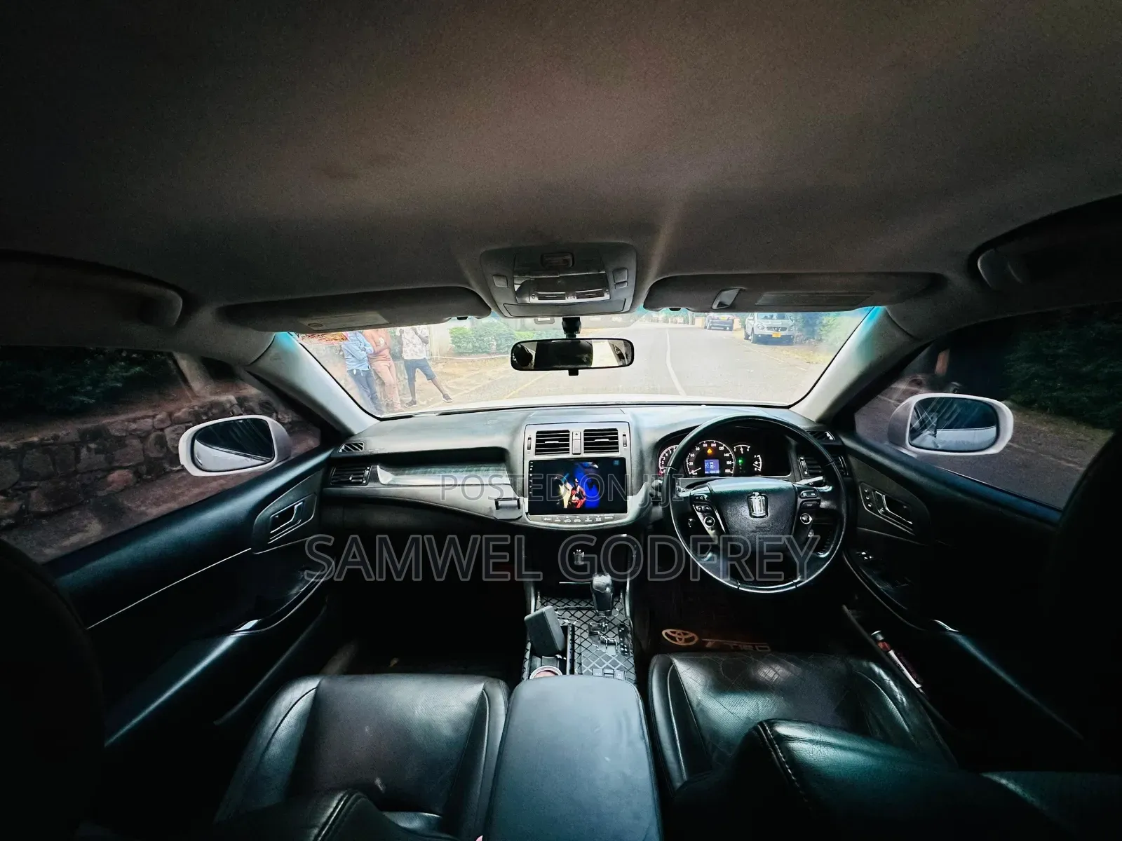 Toyota Crown 2008 White
