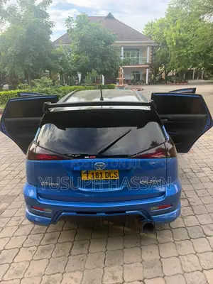 Toyota Caldina 2002 Blue