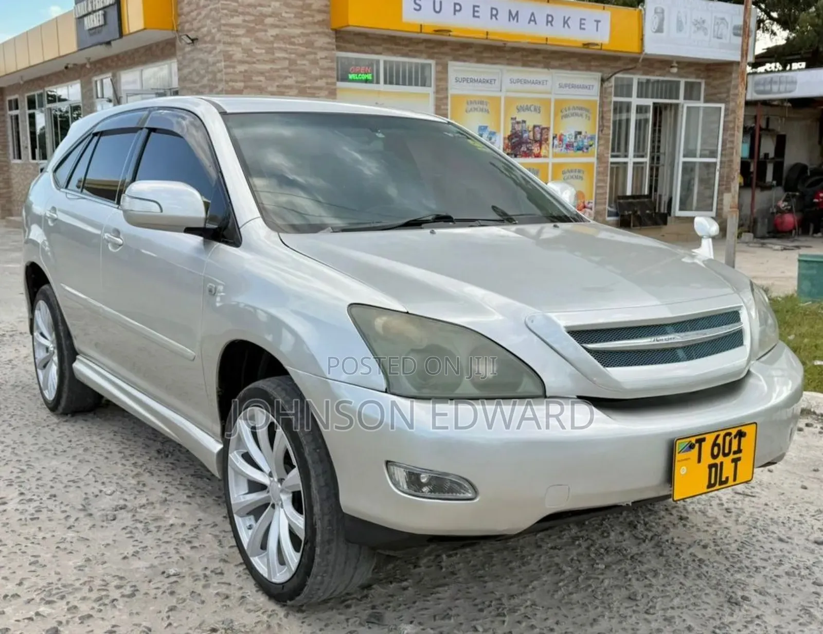 Toyota Harrier 2006 Silver