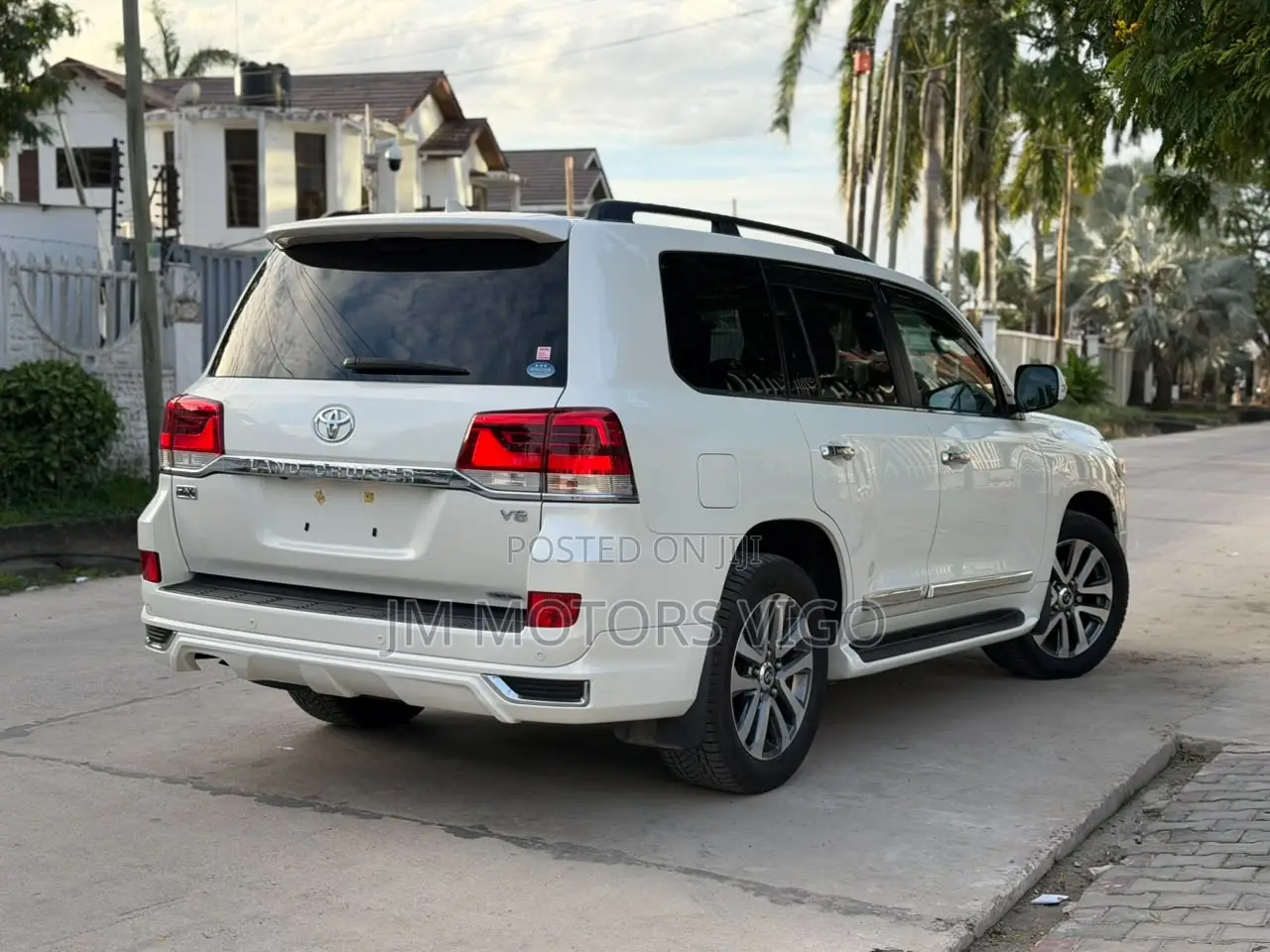 Toyota Land Cruiser 2017 Pearl