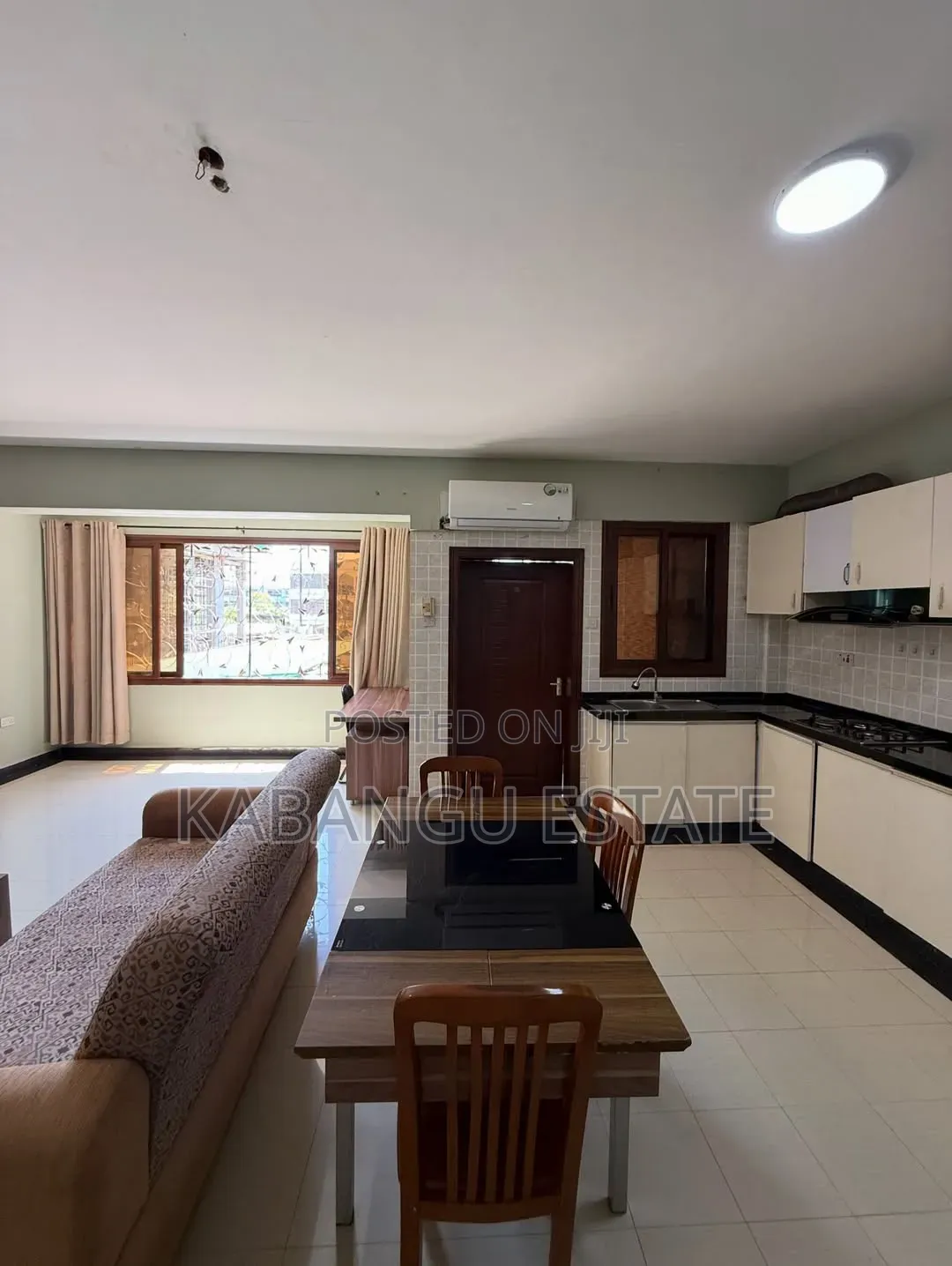 Furnished 1bdrm Apartment in Near Palm Beach, Upanga East for rent