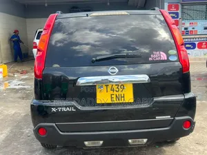 Nissan X-Trail 2012 Black