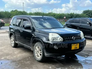 Nissan X-Trail 2012 Black